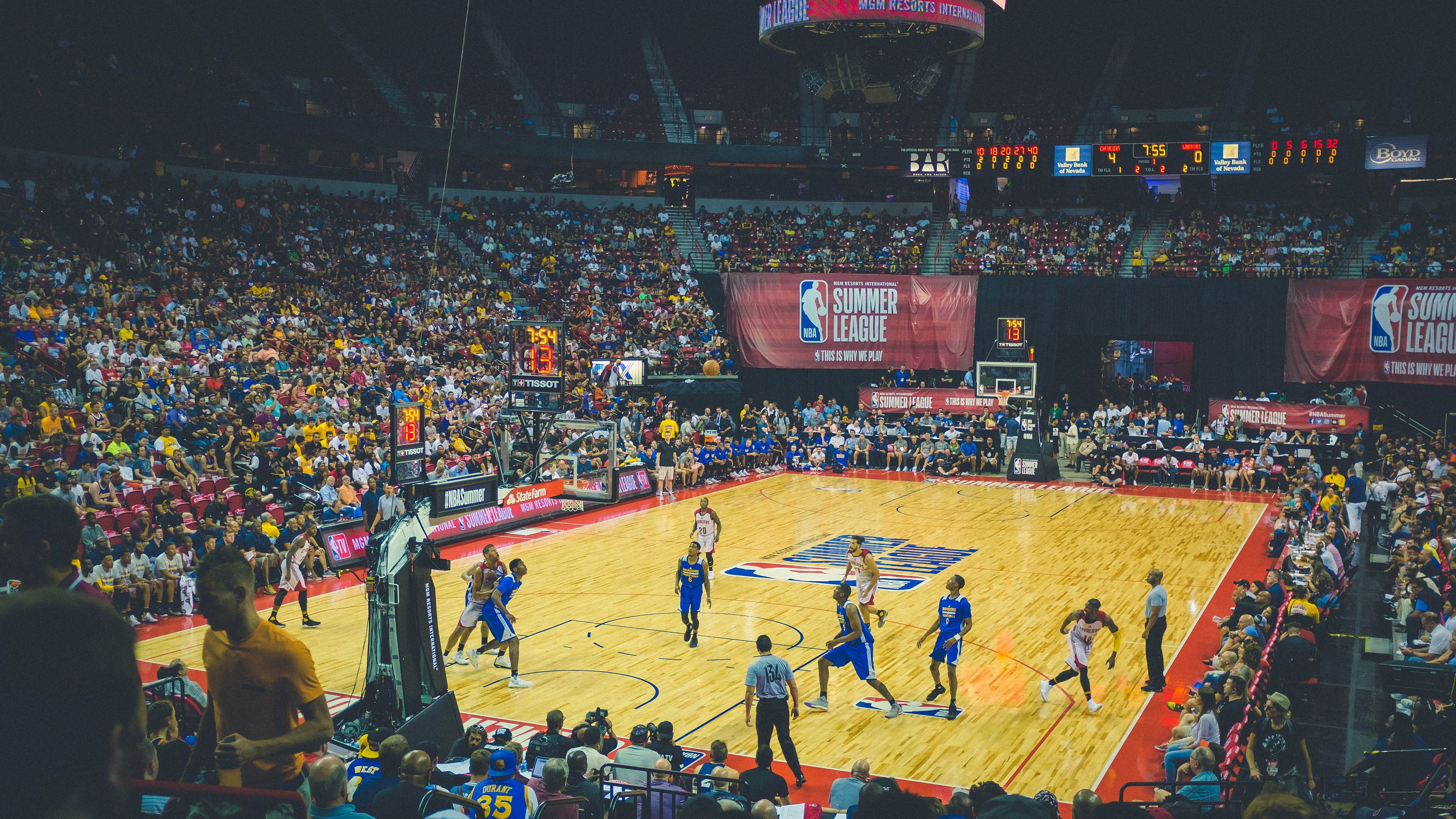 九游体育电竞-数字智能青训装备在全国多地布局，行业科技创新不断升级，数字智能体育